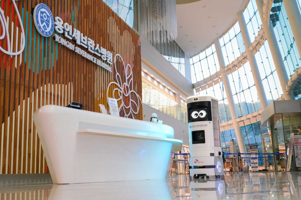 Keemi robot in hospital